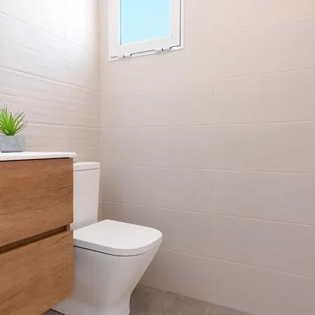 Apartment: Sea Views, Terrace And Pool Apartament