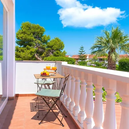 Top Apartment: Sea Views, Terrace And Pool